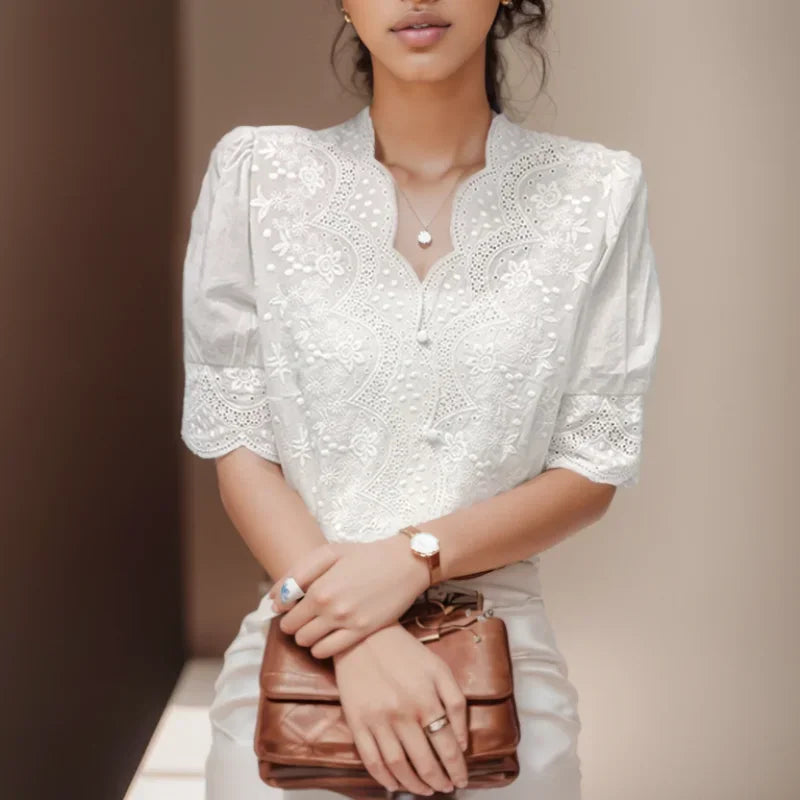 Blusa Casual em Algodão com Bordado e Manga Bufante Fiorenze