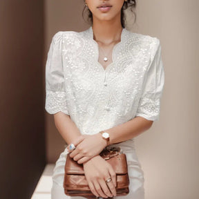 Blusa Casual em Algodão com Bordado e Manga Bufante Fiorenze