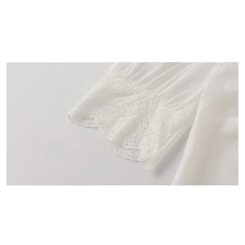 Blusa Casual em Algodão com Bordado e Manga Bufante Fiorenze